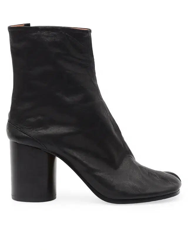 Maison Margiela Women's Tabi 75MM Leather Ankle Boots - Black