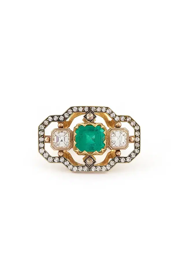 Colombian Emerald Diamond Ring