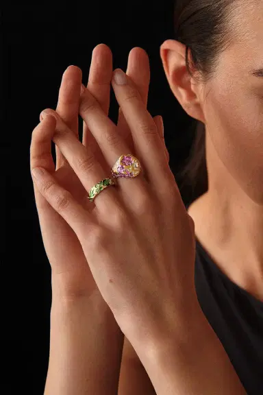 CASTRO SMITH Purple Orchid Signet Ring | Thumbnail 3