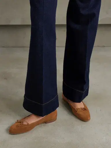 Manolo Blahnik Veralli Bow-detailed Suede Ballet Flats | Thumbnail 2 Manolo Blahnik Veralli Bow-detailed Suede Ballet Flats | Thumbnail 2