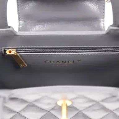 Chanel Chanel Small Kelly Shopper Dark Grey Shiny Aged Calfskin Brushed Gold Hardware | Thumbnail 9