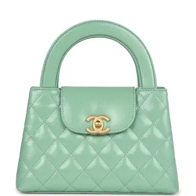 Chanel Chanel Small Kelly Shopper Light Green Shiny Aged Calfskin Brushed Gold Hardware | Thumbnail 1