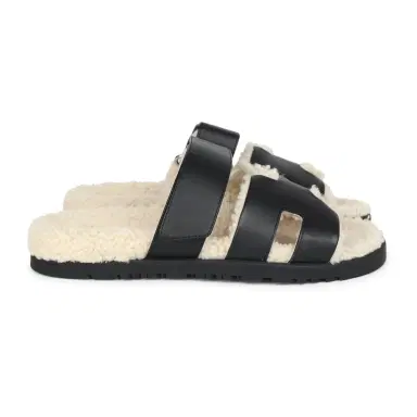 HERMÈS Hermes Chypre Techno Sandals Black and Ecru Shearling Palladium Hardware EU | Thumbnail 4