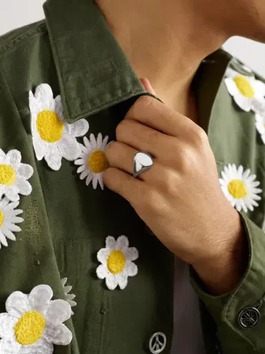 M. COHEN Sterling Silver Signet Ring - Men | Thumbnail 2 M. COHEN Sterling Silver Signet Ring - Men | Thumbnail 2