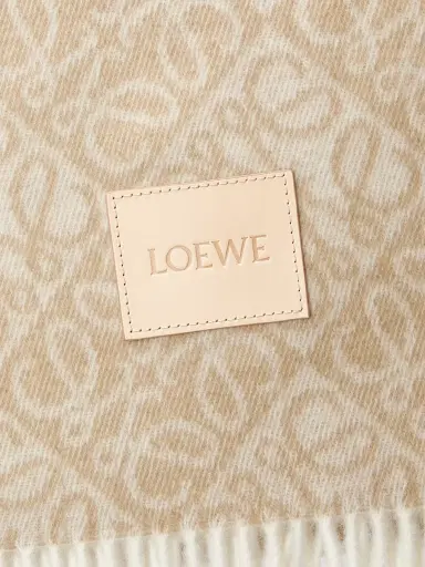 LOEWE Anagram Wool-Cashmere Blanket - Beige | Thumbnail 3 LOEWE Anagram Wool-Cashmere Blanket - Beige | Thumbnail 3