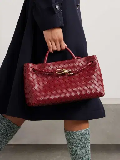 Bottega Veneta East/west Andiamo Small Intrecciato Leather Tote | Thumbnail 2 Bottega Veneta East/west Andiamo Small Intrecciato Leather Tote | Thumbnail 2
