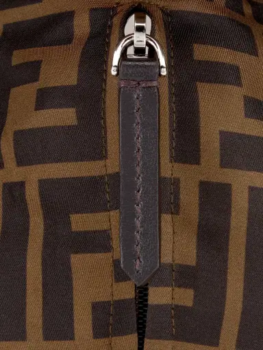 Fendi Logo-Print Tote Bag - Brown | Thumbnail 2 Fendi Logo-Print Tote Bag - Brown | Thumbnail 2