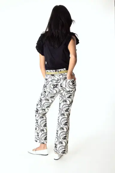 La DoubleJ Cropped Flare Jean | Thumbnail 4