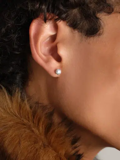 Alex Moss New York 14-Karat White Gold Diamond Single Earring - Men | Thumbnail 2 Alex Moss New York 14-Karat White Gold Diamond Single Earring - Men | Thumbnail 2
