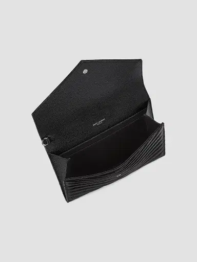 Saint Laurent Women's Cassandre Matelasse Flap Pouch in Quilted Grain De Poudre Embossed Leather - Nero | Thumbnail 3 Saint Laurent Women's Cassandre Matelasse Flap Pouch in Quilted Grain De Poudre Embossed Leather - Nero | Thumbnail 3