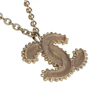 Chanel Chanel Large Resin Beaded CC Pendant Necklace Gold Tone Hardware | Thumbnail 3