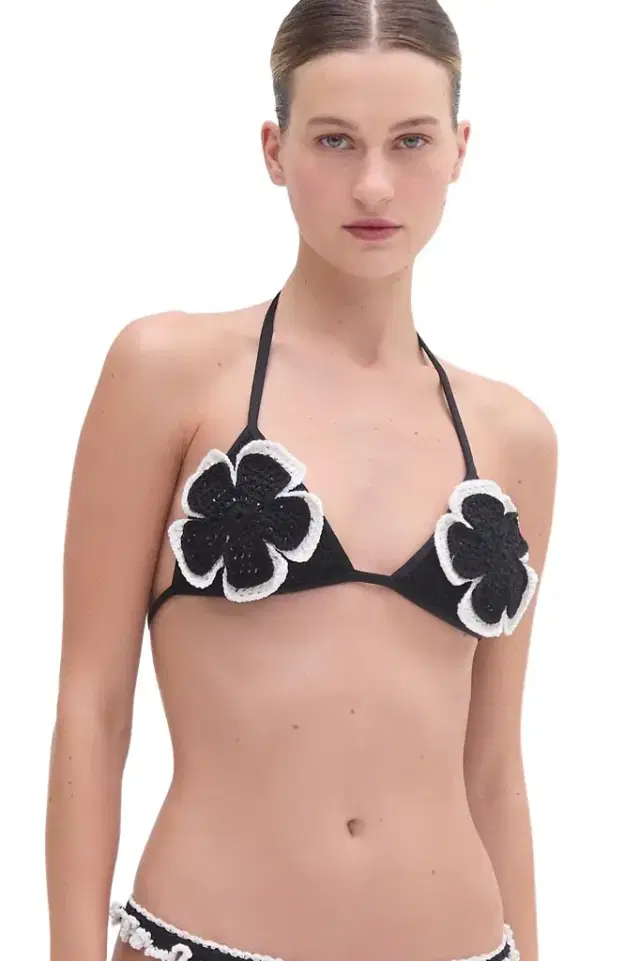 PatBo POPPY CROCHET FLOWER BIKINI TOP