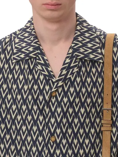 Valentino Garavani Men's Cotton Popeline Bowling Shirt with Toute La V Print | Thumbnail 5