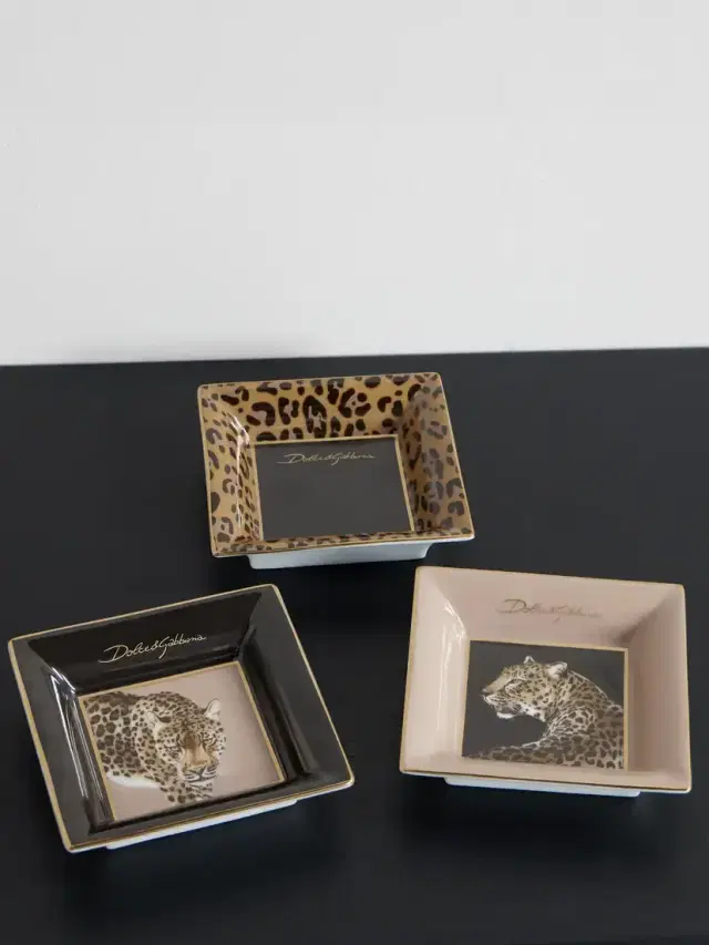Dolce & Gabbana Set Of Three Printed Porcelain Decorative Plates