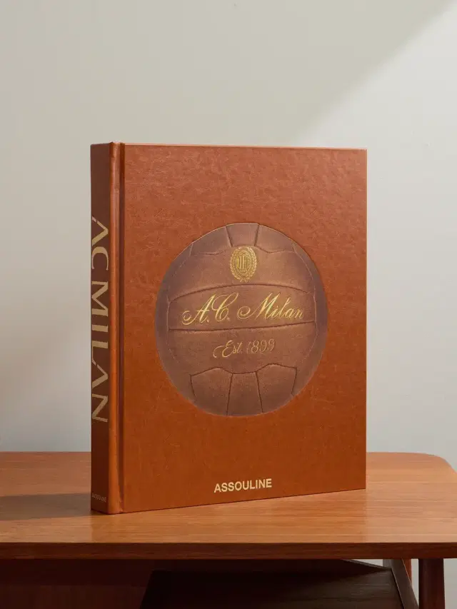 AC Milan (Ultimate) Edition Hardcover Book - Men