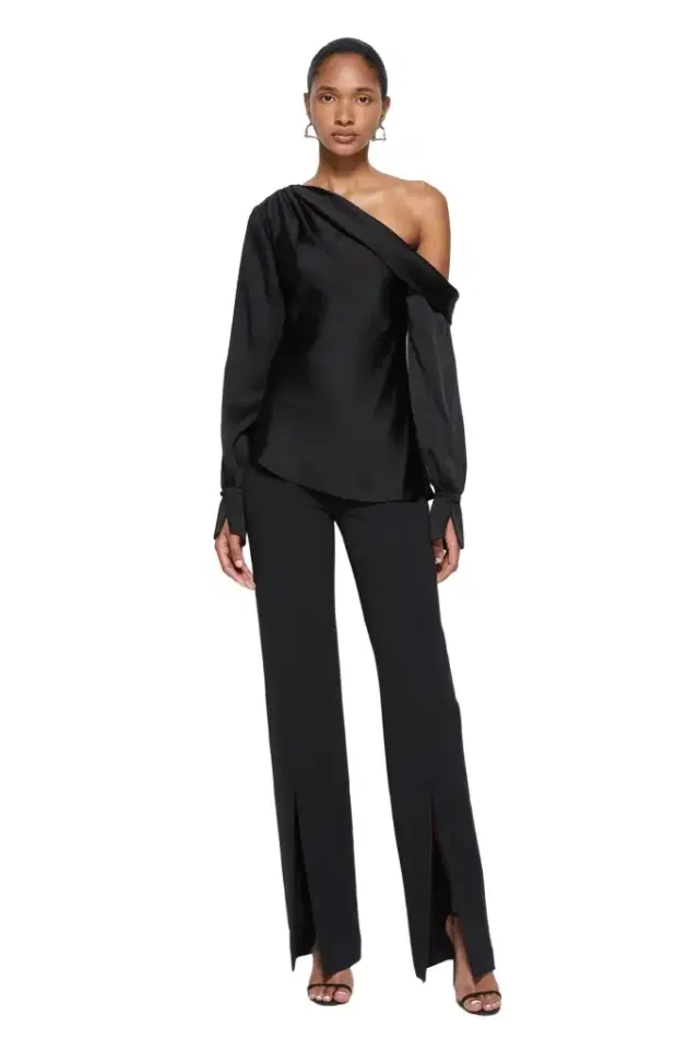 Simkhai Signature Alice Cold Shoulder Top