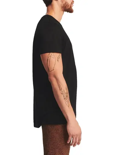 SEROYA Men's Luke Easy T-Shirt - Black | Thumbnail 3 SEROYA Men's Luke Easy T-Shirt - Black | Thumbnail 3