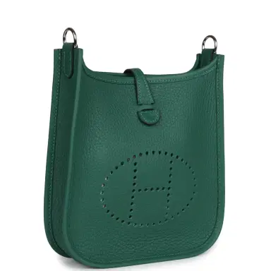 HERMÈS Hermes Evelyne TPM Vert Moyen Clemence Palladium Hardware | Thumbnail 2 HERMÈS Hermes Evelyne TPM Vert Moyen Clemence Palladium Hardware | Thumbnail 2