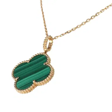 Van Cleef & Arpels Van Cleef & Arpels Magic Alhambra Long Necklace 1 Motif Malachite 18K Yellow Gold Hardware | Thumbnail 4 Van Cleef & Arpels Van Cleef & Arpels Magic Alhambra Long Necklace 1 Motif Malachite 18K Yellow Gold Hardware | Thumbnail 4