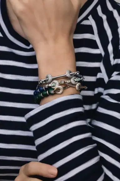 Ananya Crystal Quartz Diamond Icon Chakra Bracelet | Thumbnail 4