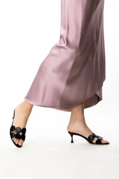 Manolo Blahnik Haribalmu Mules | Thumbnail 4