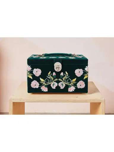 Wolf Medium Zoe Embroidered Jewelry Box | Thumbnail 8