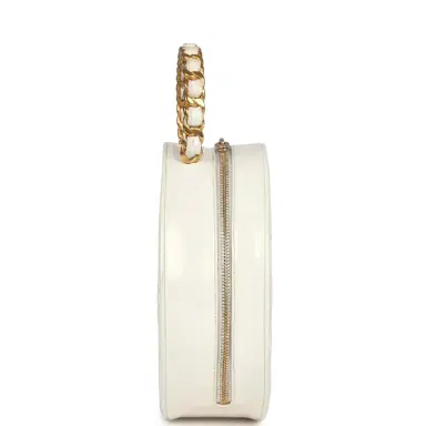 Chanel Vintage Chanel Round Vanity Bag White and Black Patent Leather Antique Gold Hardware | Thumbnail 3