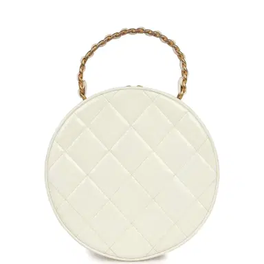 Chanel Vintage Chanel Round Vanity Bag White and Black Patent Leather Antique Gold Hardware | Thumbnail 4