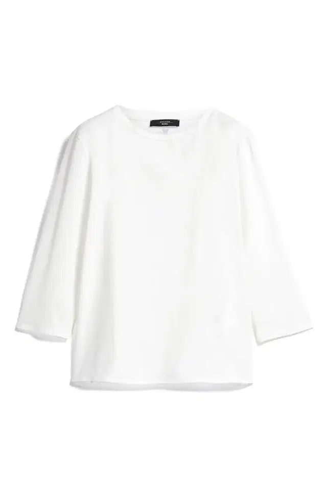 Multia Tee
