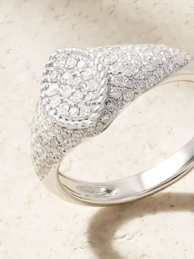Yvonne Léon Baby Chevalière Marquise 9-karat White Gold Diamond Signet Ring | Thumbnail 4