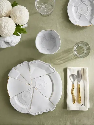 Astier De Villatte + Sacai Kintsugi Gold-plated Ceramic Platter | Thumbnail 2