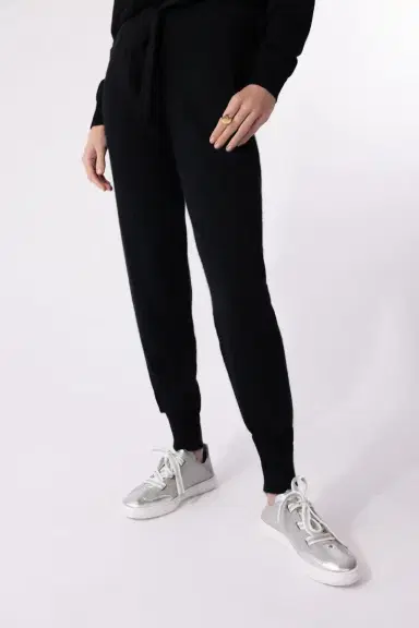 MINNIE ROSE Classic Jogger - Black | Thumbnail 3 MINNIE ROSE Classic Jogger - Black | Thumbnail 3