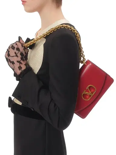 Valentino Garavani Women's  Vain Shoulder Bag in Shiny Calfskin - Rosso Valentino | Thumbnail 2