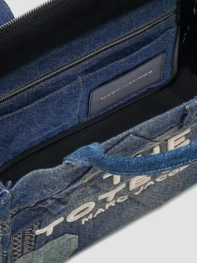 Marc Jacobs Women's The Deconstructed Denim Medium Tote Bag | Thumbnail 4