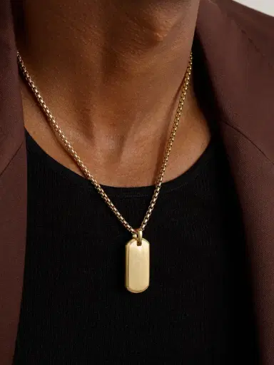 David Yurman Chevron Tag Brushed 18-Karat Gold Pendant - Men | Thumbnail 2 David Yurman Chevron Tag Brushed 18-Karat Gold Pendant - Men | Thumbnail 2
