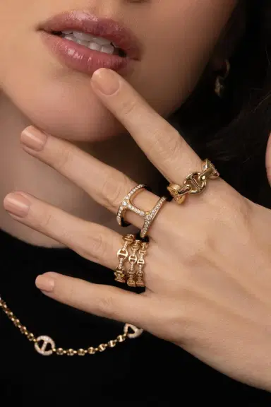Hoorsenbuhs Dame Tri-Link Diamond Bridge Ring | Thumbnail 2 Hoorsenbuhs Dame Tri-Link Diamond Bridge Ring | Thumbnail 2