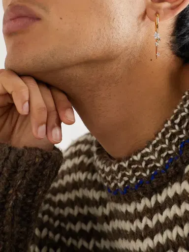 Foundrae Small Thorn Gold Diamond Single Hoop Earring - Men | Thumbnail 2 Foundrae Small Thorn Gold Diamond Single Hoop Earring - Men | Thumbnail 2