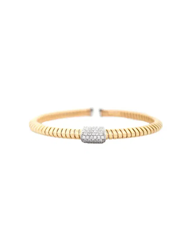 18KWY DIAMOND BANGLE