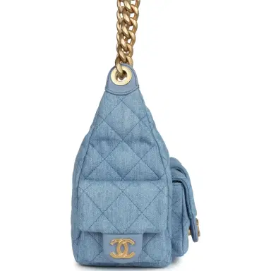 Chanel Chanel Large Cargo Hobo Bag Light Blue Washed Denim Brushed Gold Hardware | Thumbnail 3