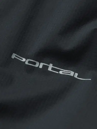 Portal Level Alpha Logo-Print Fleece-Trimmed Recycled-Shell Jacket - Men | Thumbnail 5 Portal Level Alpha Logo-Print Fleece-Trimmed Recycled-Shell Jacket - Men | Thumbnail 5