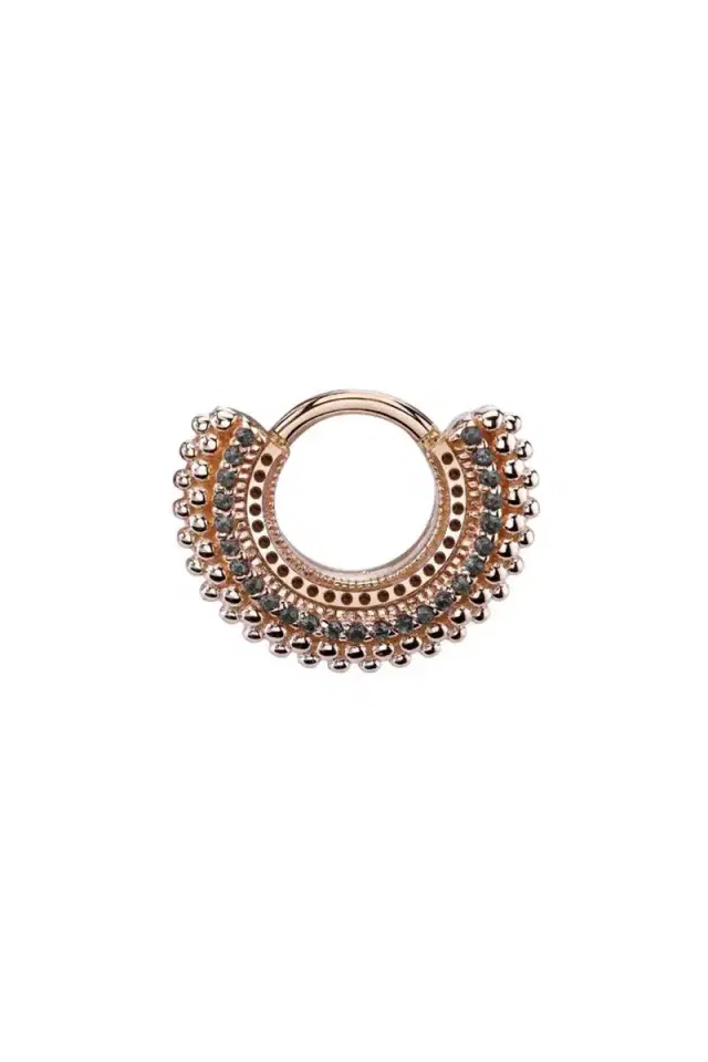 BVLA Black Diamond Affinity Hinge Ear Ring