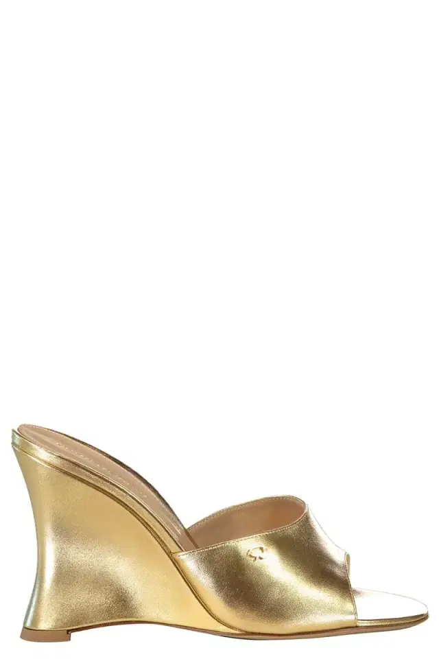 Gianvito Rossi Wedge Sandal