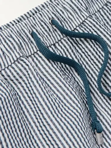 Zegna Straight-Leg Mid-Length Striped Seersucker Shorts - Men | Thumbnail 4