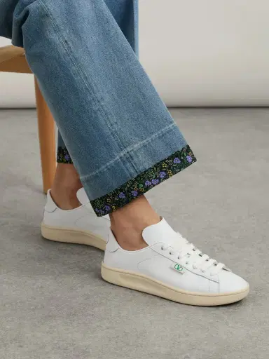 Valentino Garavani Royco Leather Sneakers | Thumbnail 2