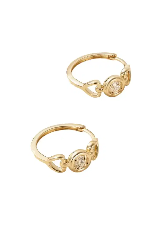 STONE AND STRAND Silvia 14-karat Gold Diamond Hoop Earrings