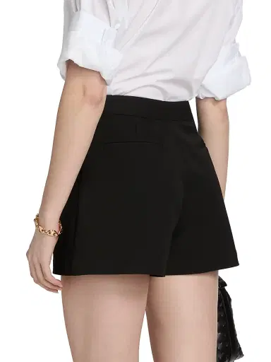 L'Agence Women's Saige Safari Shorts | Thumbnail 5 L'Agence Women's Saige Safari Shorts | Thumbnail 5