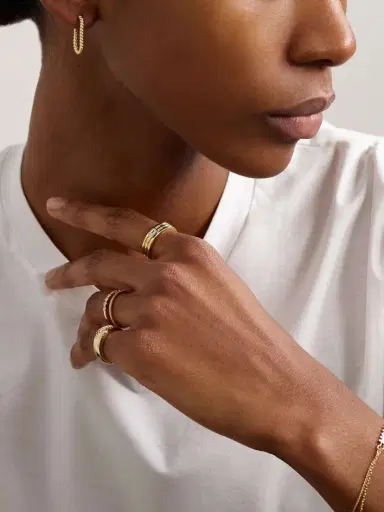 STONE AND STRAND Trio Ridge 14-karat Gold Diamond Ring | Thumbnail 5 STONE AND STRAND Trio Ridge 14-karat Gold Diamond Ring | Thumbnail 5