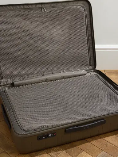 Horizn Studios H7 Carry-On Hardshell Suitcase - Men | Thumbnail 3 Horizn Studios H7 Carry-On Hardshell Suitcase - Men | Thumbnail 3