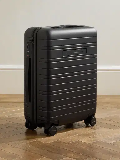 Horizn Studios H5 Essential ID 55cm Polycarbonate Suitcase - Men | Thumbnail 1 Horizn Studios H5 Essential ID 55cm Polycarbonate Suitcase - Men | Thumbnail 1