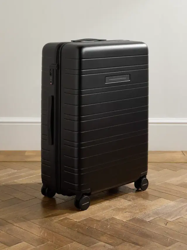 Horizn Studios H7 Essential Hardshell Check-In Suitcase - Men
